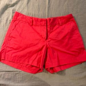Vineyard vines red chino shorts